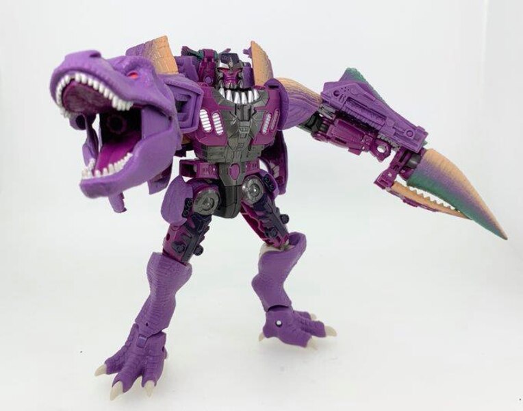 Takara Transformers WFC Kingdom Megatron  (1 of 2)